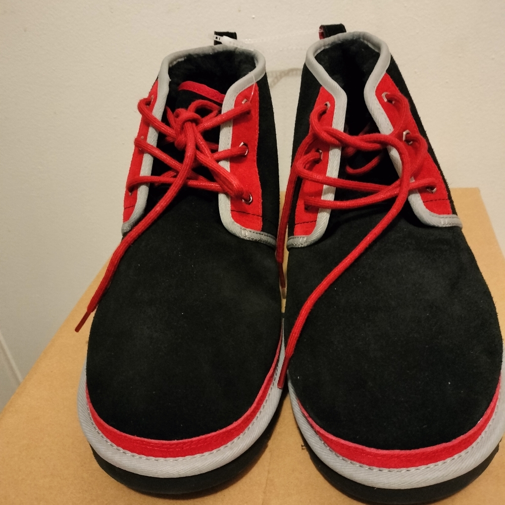 UGG Neumel Suede Short Boots M13